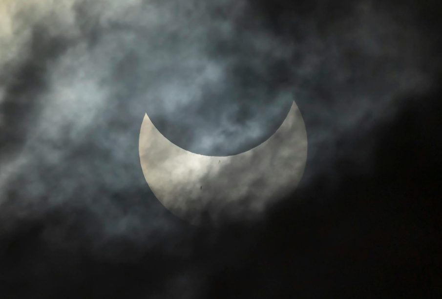 Eclipse parcial de luna A qué hora se verá en Jalisco