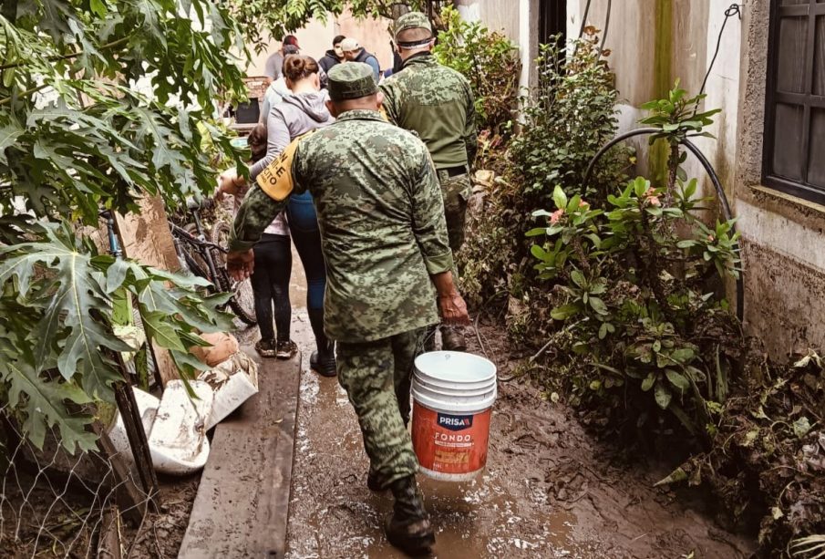 Huracán John causa daños en municipios de Michoacán (Video)