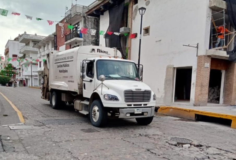 Reabren el Centro de Puerto Vallarta, se retiran sindicalizados