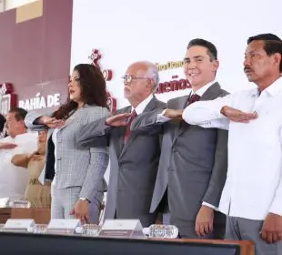 Héctor Santana