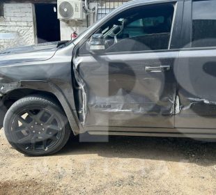 Un escolta de Hector Santana habría chocado la camioneta