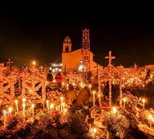 Cementerio en Día de Muertos