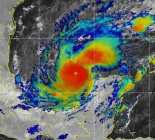 Imagen satelital del huracán Milton
