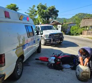 Motociclista muerto