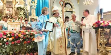 Cierran festejos guadalupanos con la llegada de la antorcha
