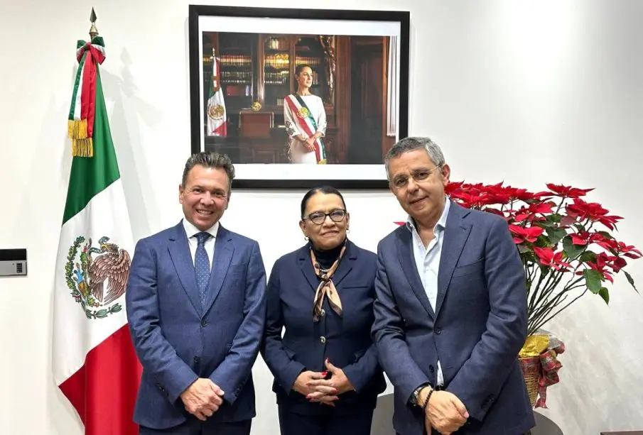 Lemus y la titular de Segob, Rosa Isela Rodríguez