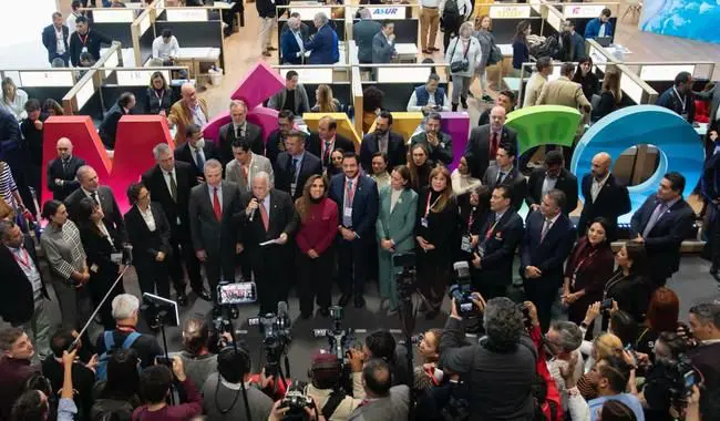 Fitur 2024