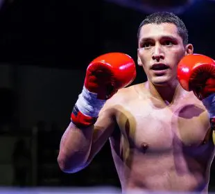 Vallartense listo para representar en evento de Muay Thai