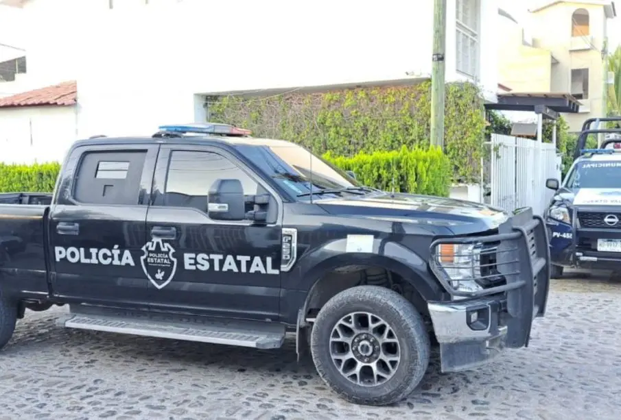 Policía de Vallarta atiende hallazgo de extranjero sin vida