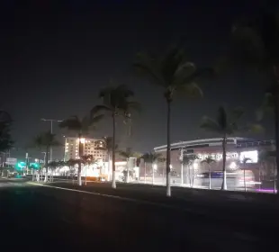 Alumbrado público será restablecido en principal avenida