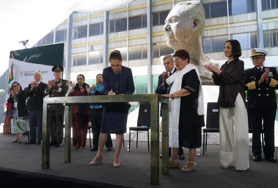 Claudia Sheinbaum publica en DOF leyes en materia energética