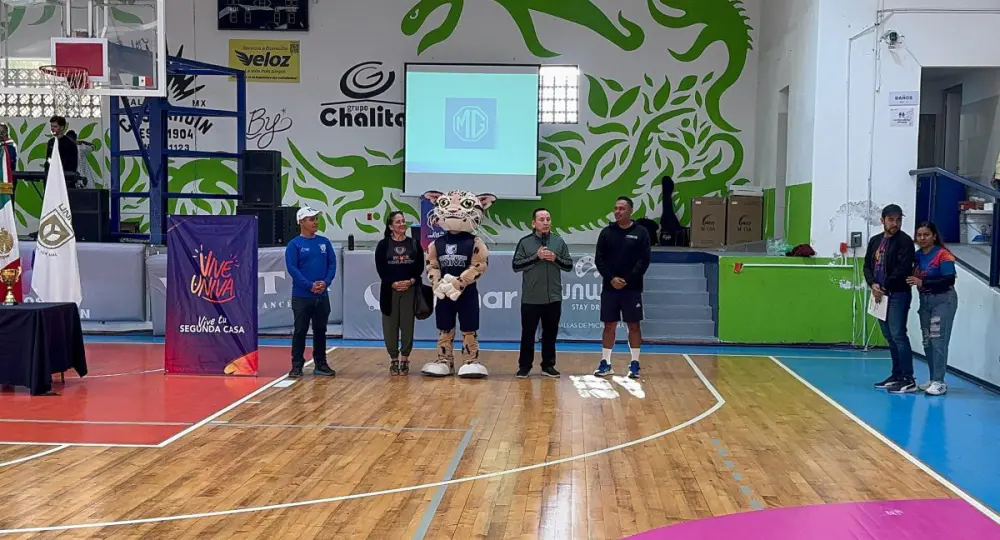 Encuentro de la UNIVA.