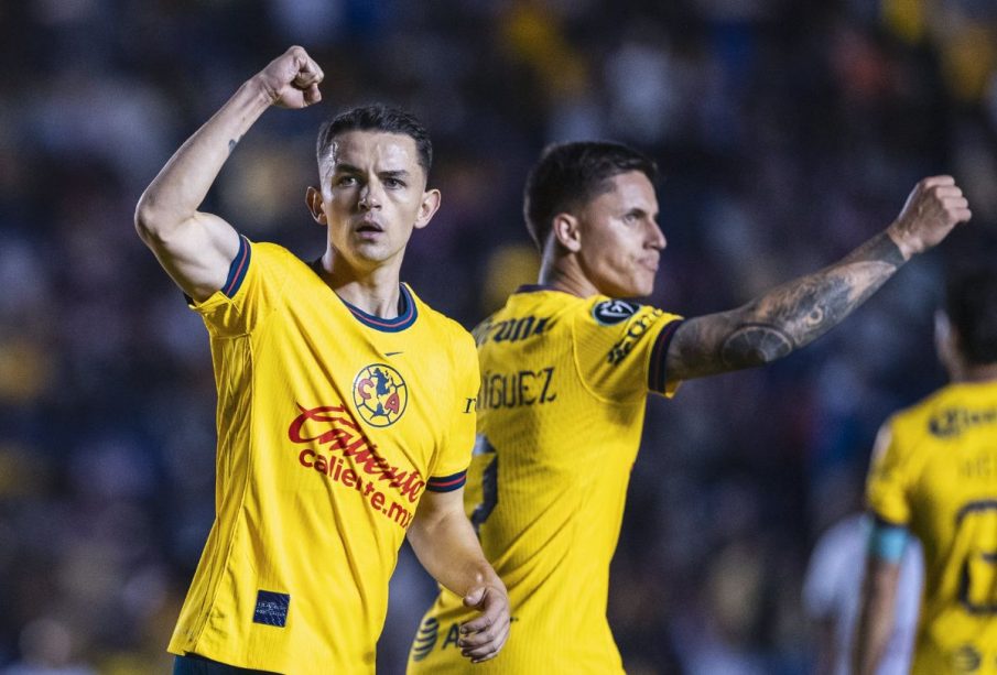 América