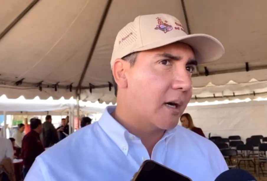 Héctor Santana, alcalde de Bahía de Banderas, sobre deuda pública