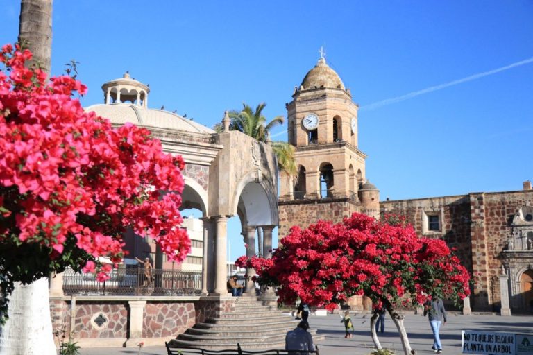 Plaza de Compostela.