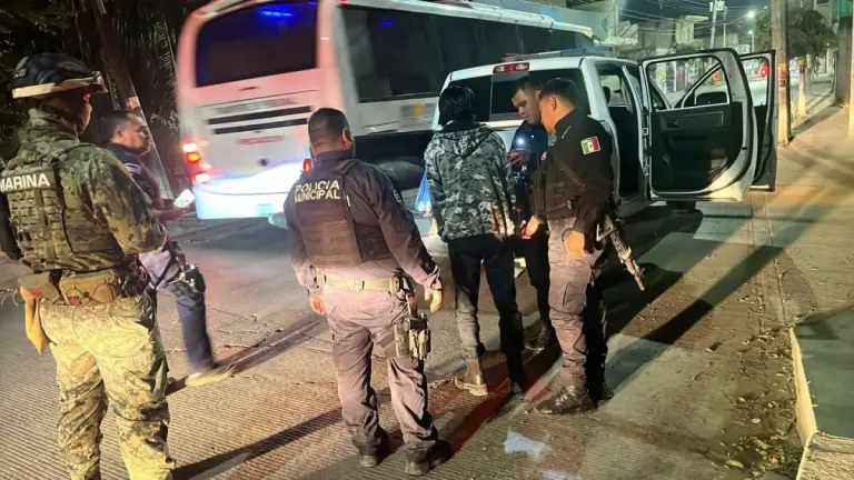 Operativo en Bahía de Banderas.