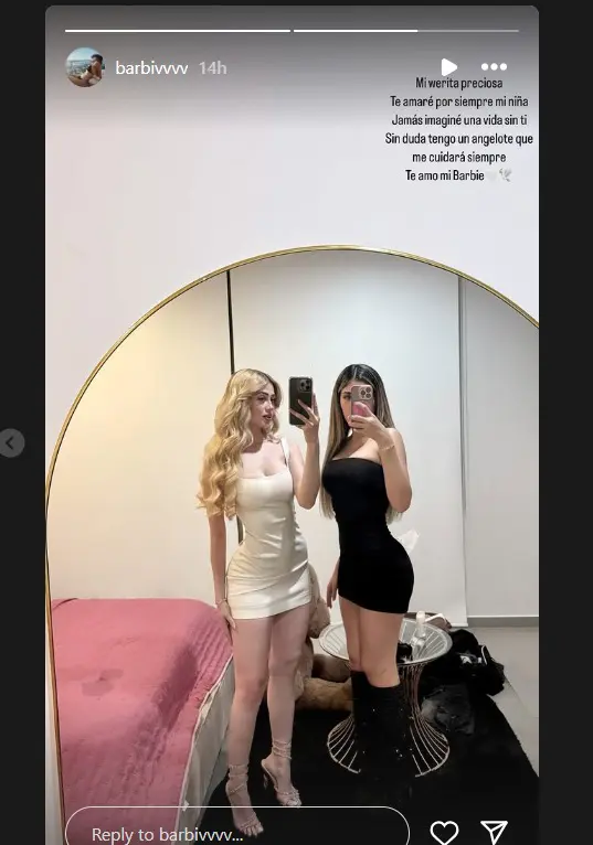 Vivian de la Torre y Valeria Márquez.