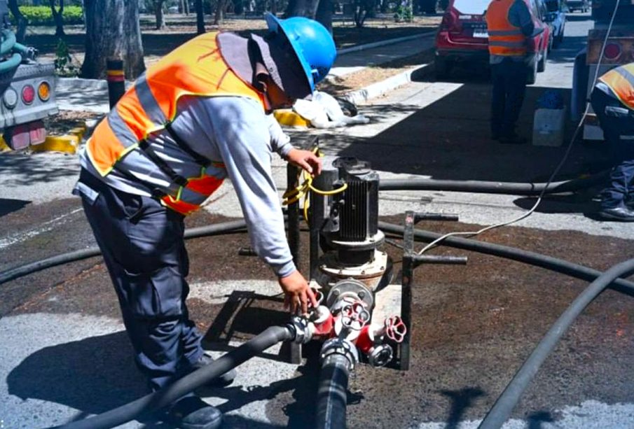 Obras del SIAPA sobre agua potable