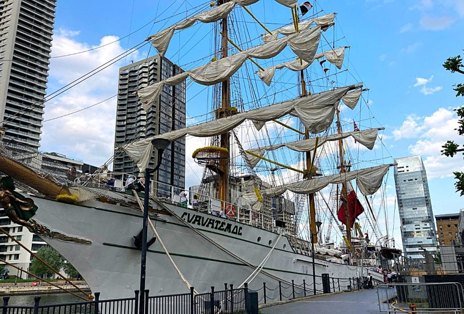 buque Cuauhtémoc