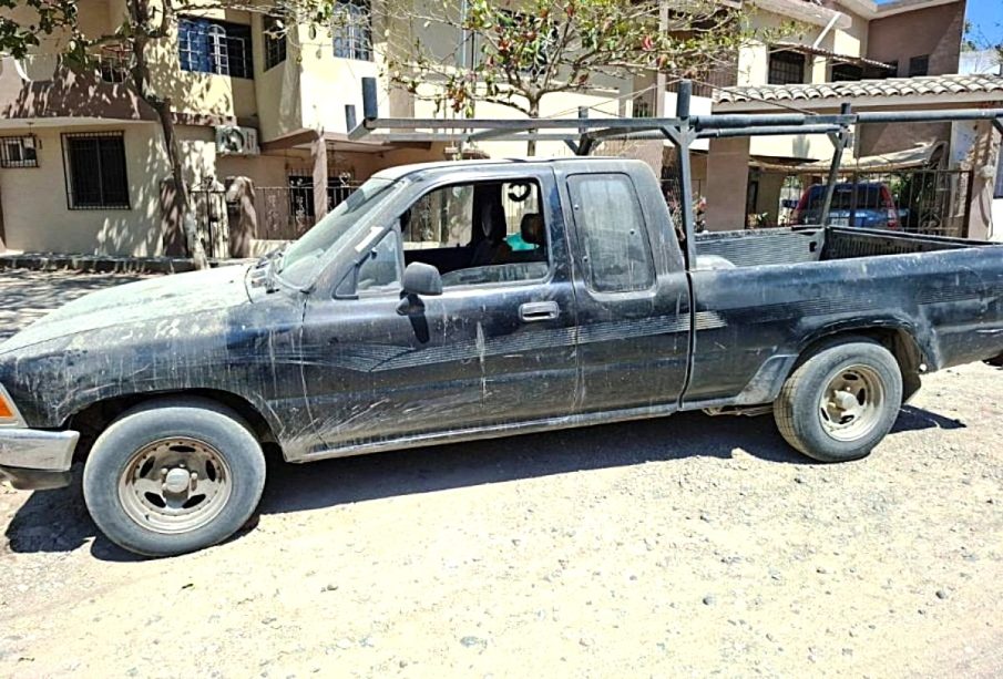 Camioneta con reporte de robo