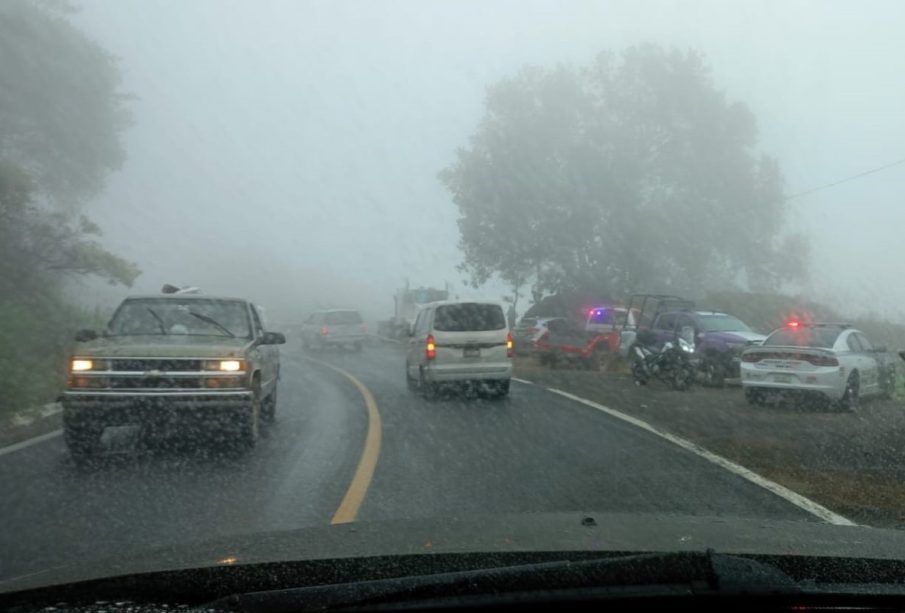 Tormenta tropical Alvin afecta carreteras en Nayarit