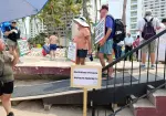 Exigen abrir acceso a playa Holi