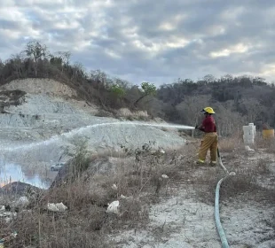 Incendio en basurero