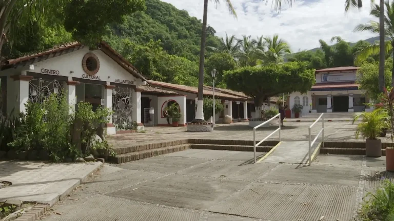 Reparacion de Isla del Cuale