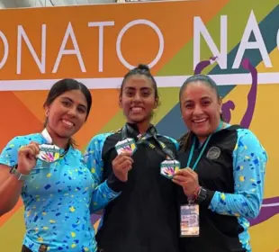 Gimnastas vallartenses