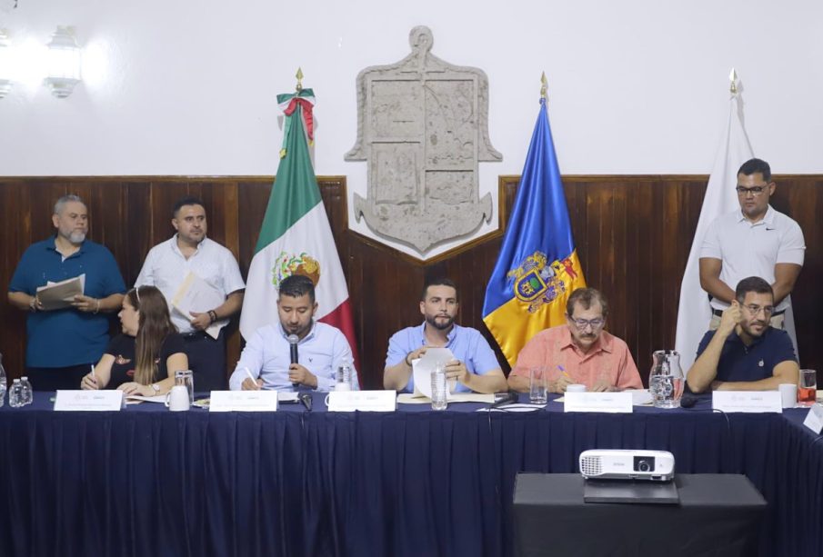 Ayuntamiento aprobó pago de multas a ellos mismos en caso de incumplir con laudos