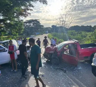 Choque carretero en Bahíia