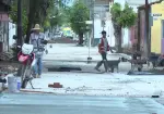 Reparan calles en Ixtapa