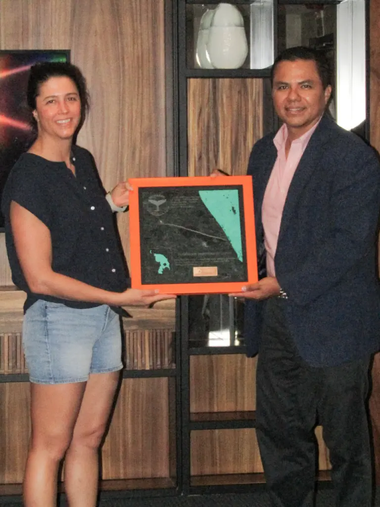 Reconocimiento a Stephanie Montero