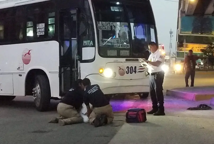 Accidente en crucero de Mezcales