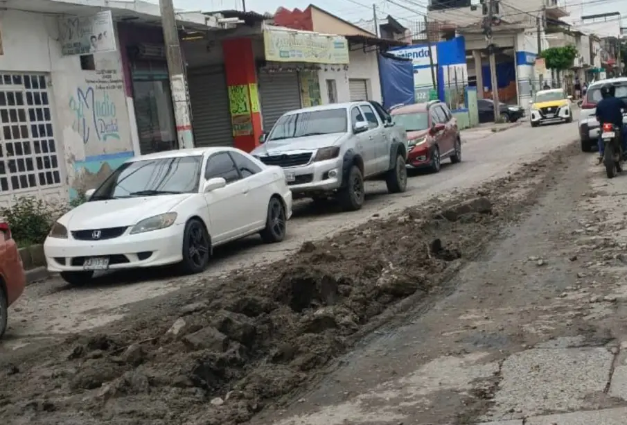 Calles del Pitillal en deterioro