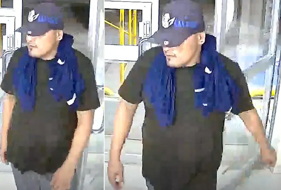 Asaltan Oxxo en Vallarta; amenazan a empleada con cuchillo