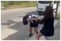 Secretaría de Educación Jalisco investiga agresión de una alumna contra otra en secundaria de Puerto Vallarta