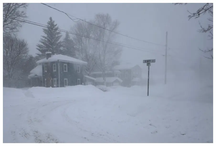 Tormenta invernal en Estados Unidos deja al menos 30 muertos y clima extremo continúa