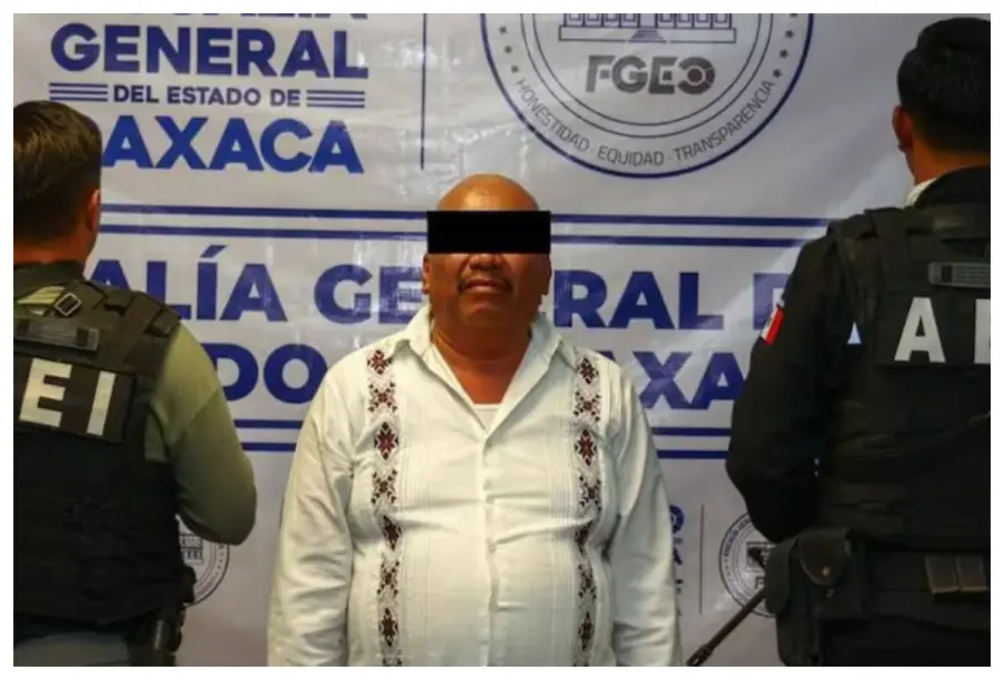 Detienen en Oaxaca a presidente municipal de Constancia del Rosario por homicidio calificado