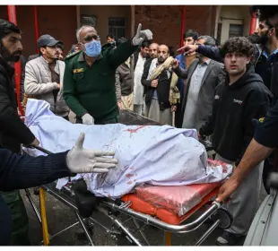 Atentado suicida en mezquita de Islamabad deja 31 muertos y 169 heridos