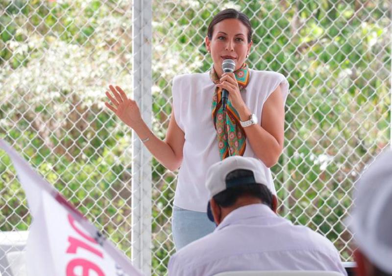 Medir, sectorizar y reparar la red para mejorar la presión de agua en La Paz, propone Milena Quiroga 