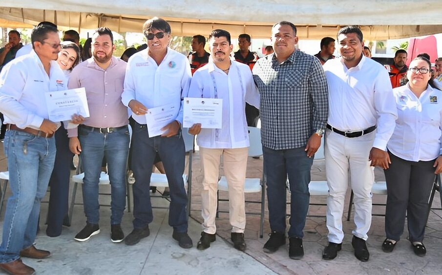 Ceremonia cívica del Ayuntamiento de Los Cabos en CSL.