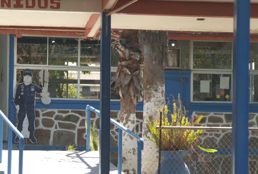 Escuela secundaria de Todos Santos.