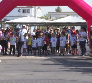 Participantes de la Carrera por la Educación