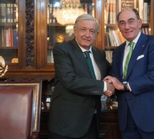 AMLO y el presidente de Iberdrola