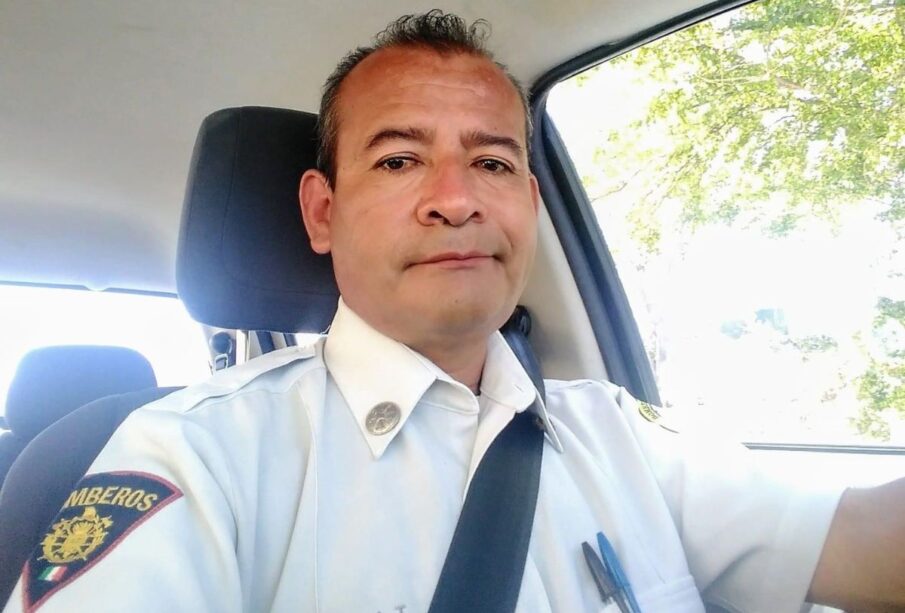 Gabriel García Tinoco, sargento del H. Cuerpo de Bomberos de Cabo San Lucas