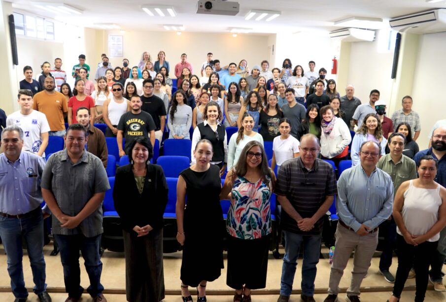 Coloquio investigación de la UABCS.