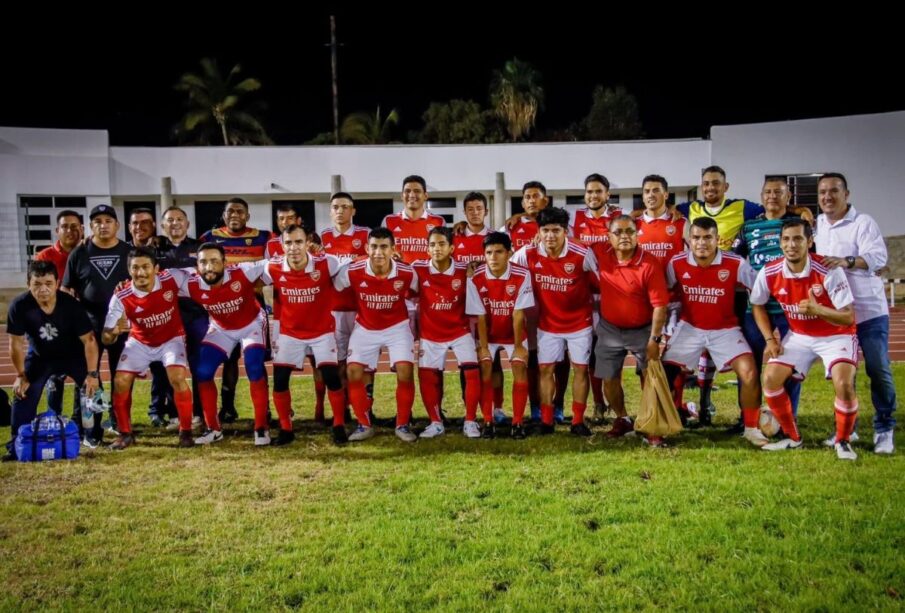 Equipo de fútbol