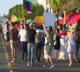 Marcha LGBT en BCS