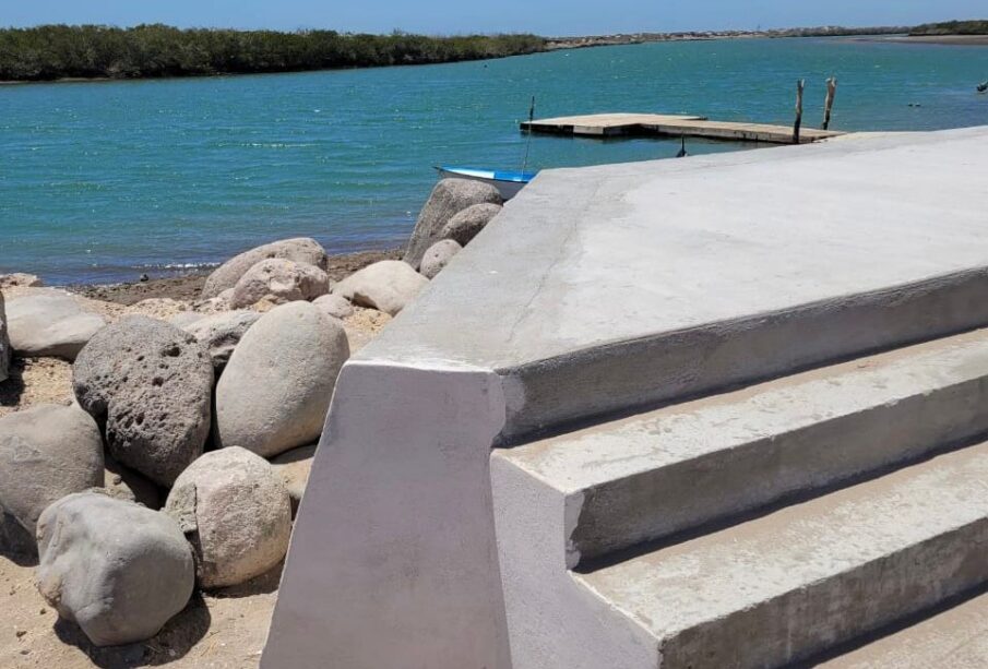 Muelle en Puerto Chale.